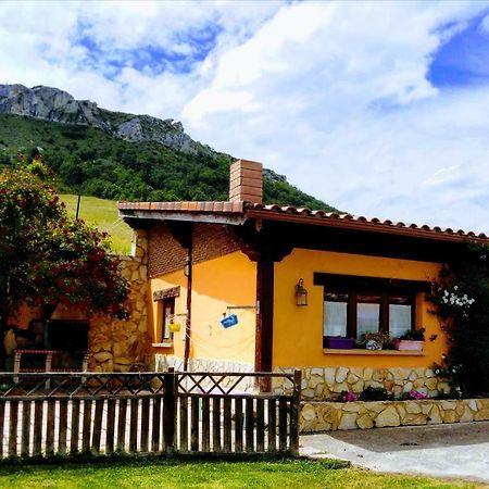 Casa Las Ninas Quintanahedo Esterno foto